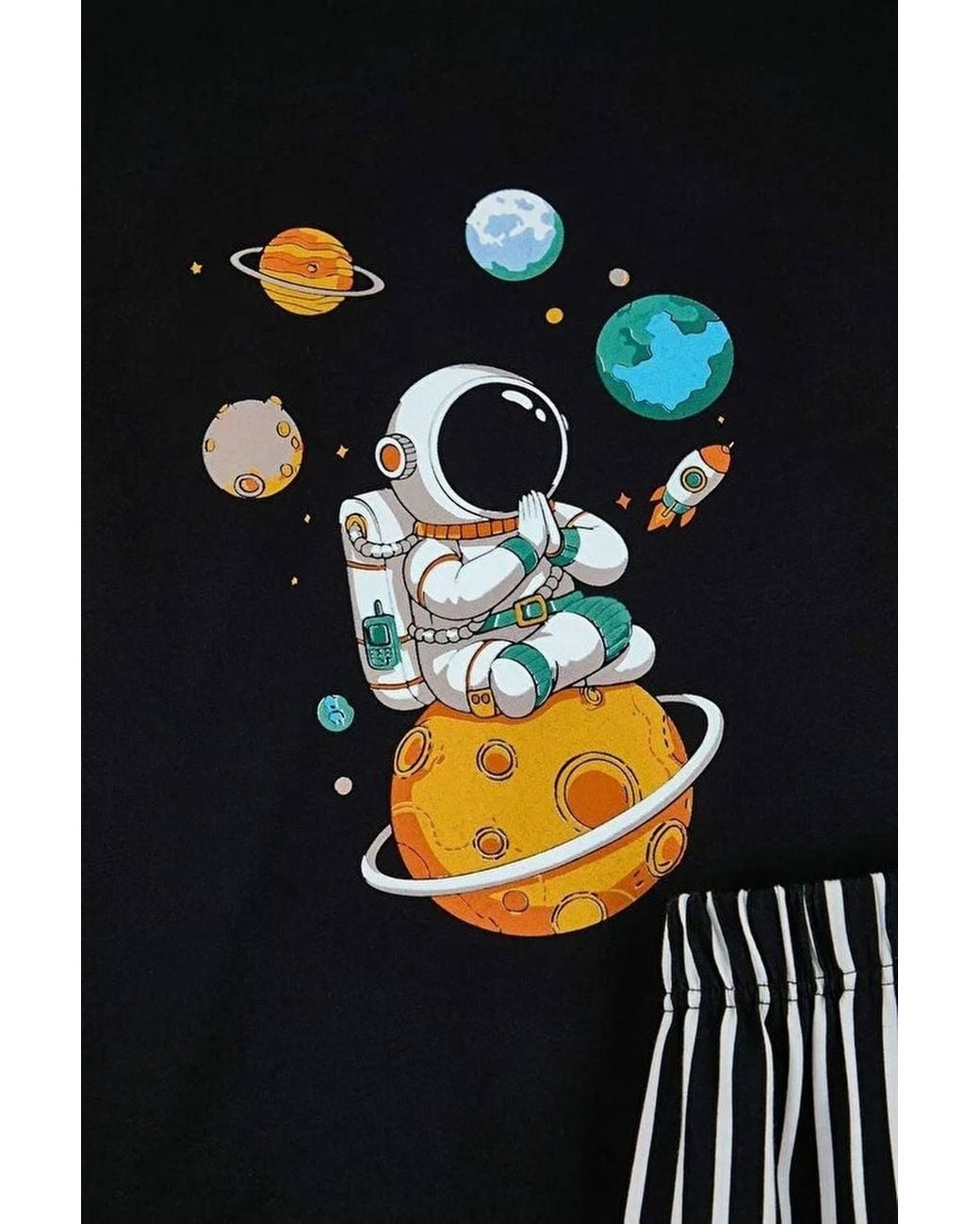 WOVCOR Black 2 Piece Cotton Pajama Set With Astronaut Print & Stripe Detail for men