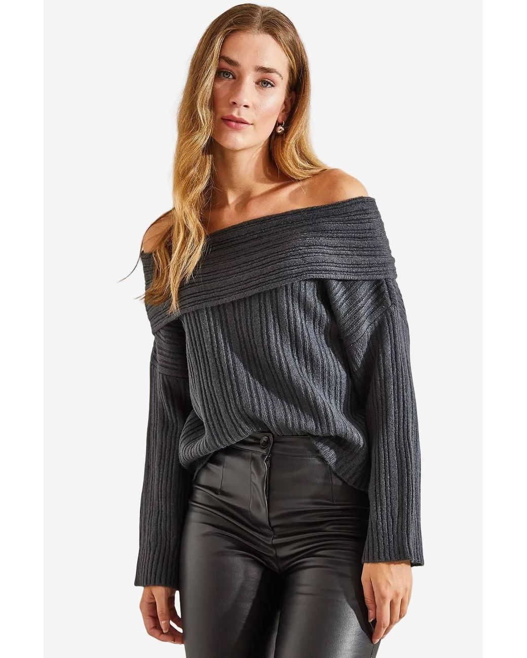 Bianco Lucci Gray Off Shoulder Ribbed Knit Sweater