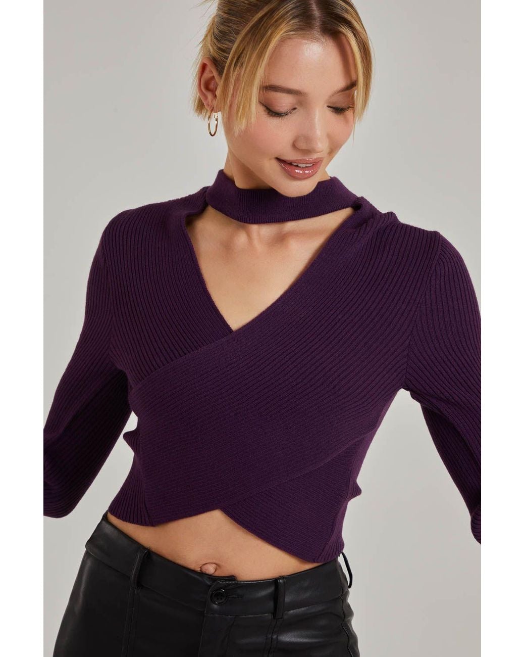 Pink Vanilla Blue Choker Twist Front Knit Top