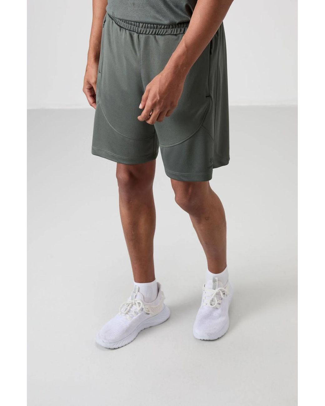 TOMMY LIFE Gray Solid Knit Sweat Shorts for men