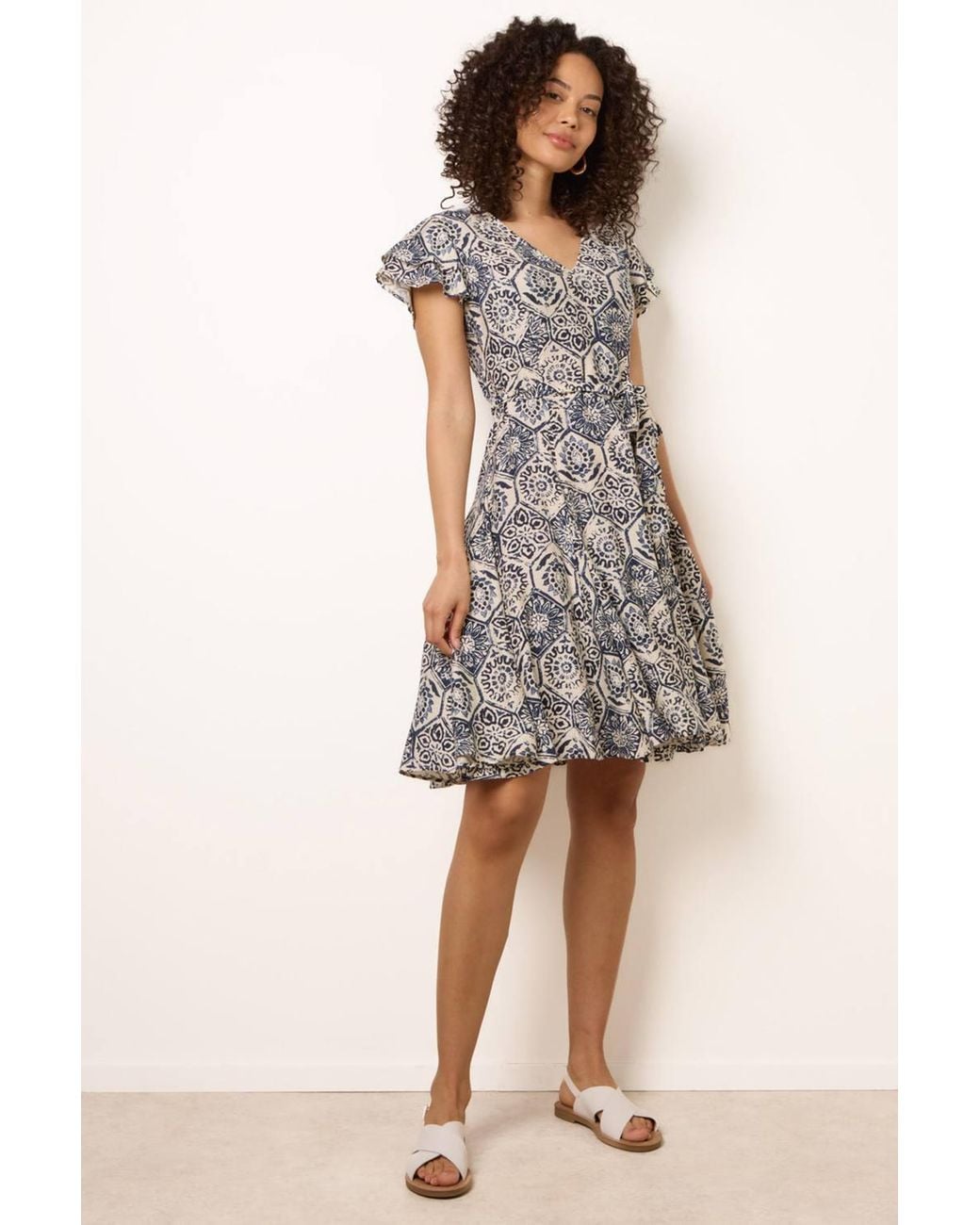 Blue Vanilla Gray Short Sleeve Belted V-Neck Mini Dress