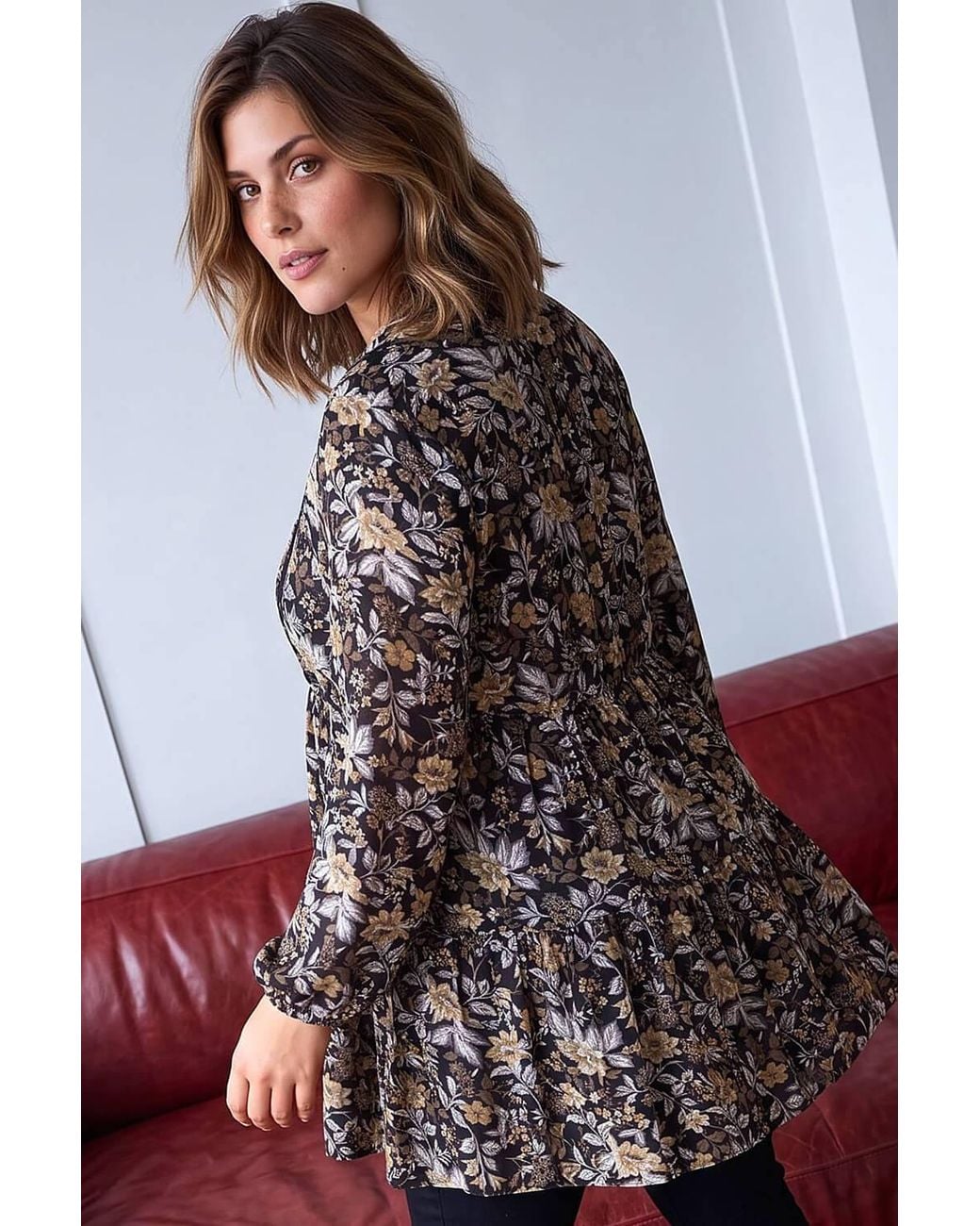 Roman Black Curve Floral Woven Tunic Top