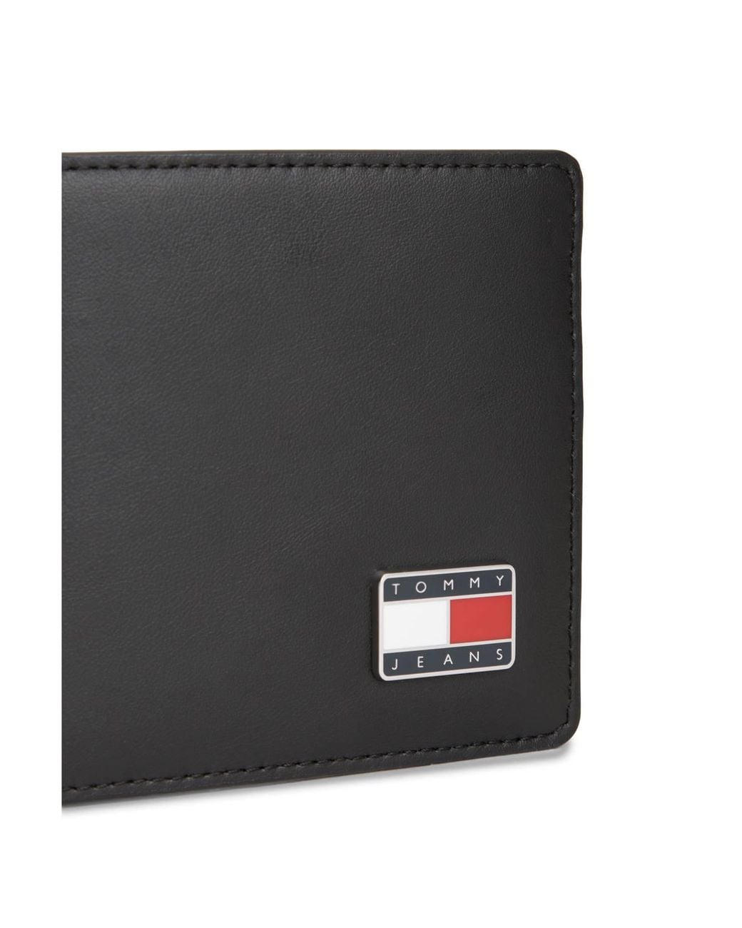 Tommy Hilfiger Black Heritage Leather Cardholder Wallet for men