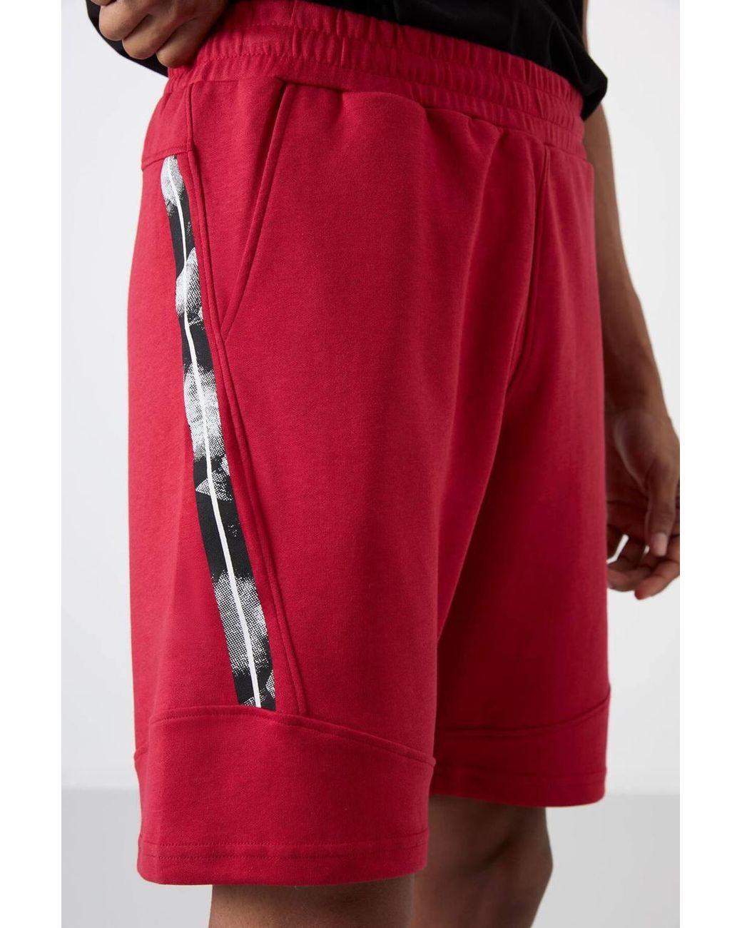 TOMMY LIFE Red Pull-On Sweat Shorts for men