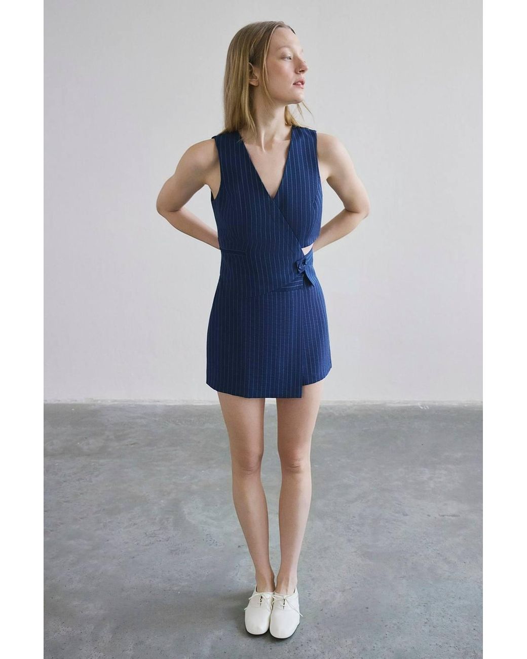 RUE Blue Striped Side-Zip High-Waist Mini Shorts