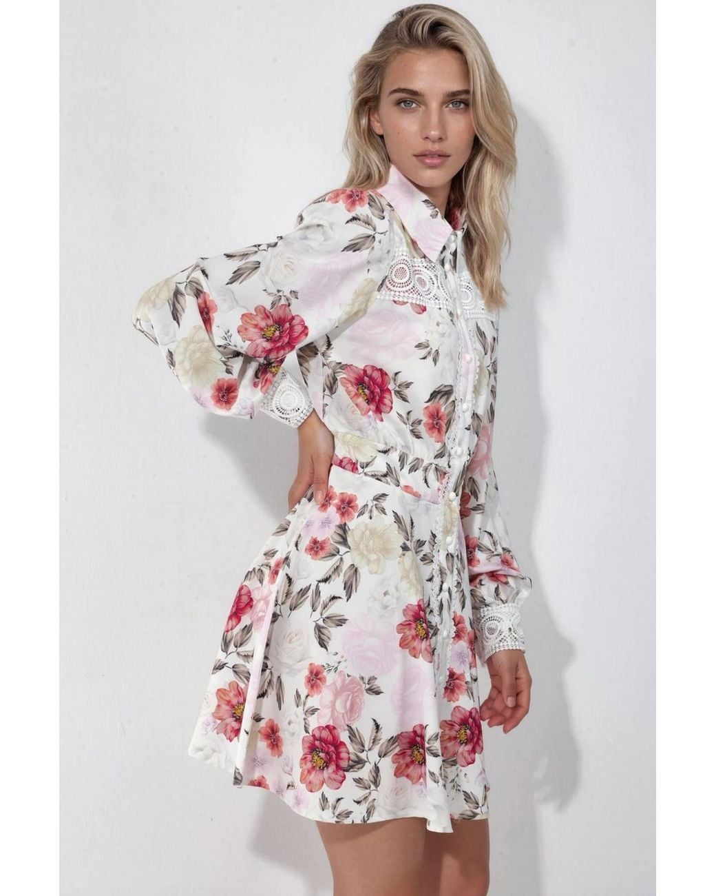Msn-Collection Red Floral Mini Shirt Dress With Lace Detail