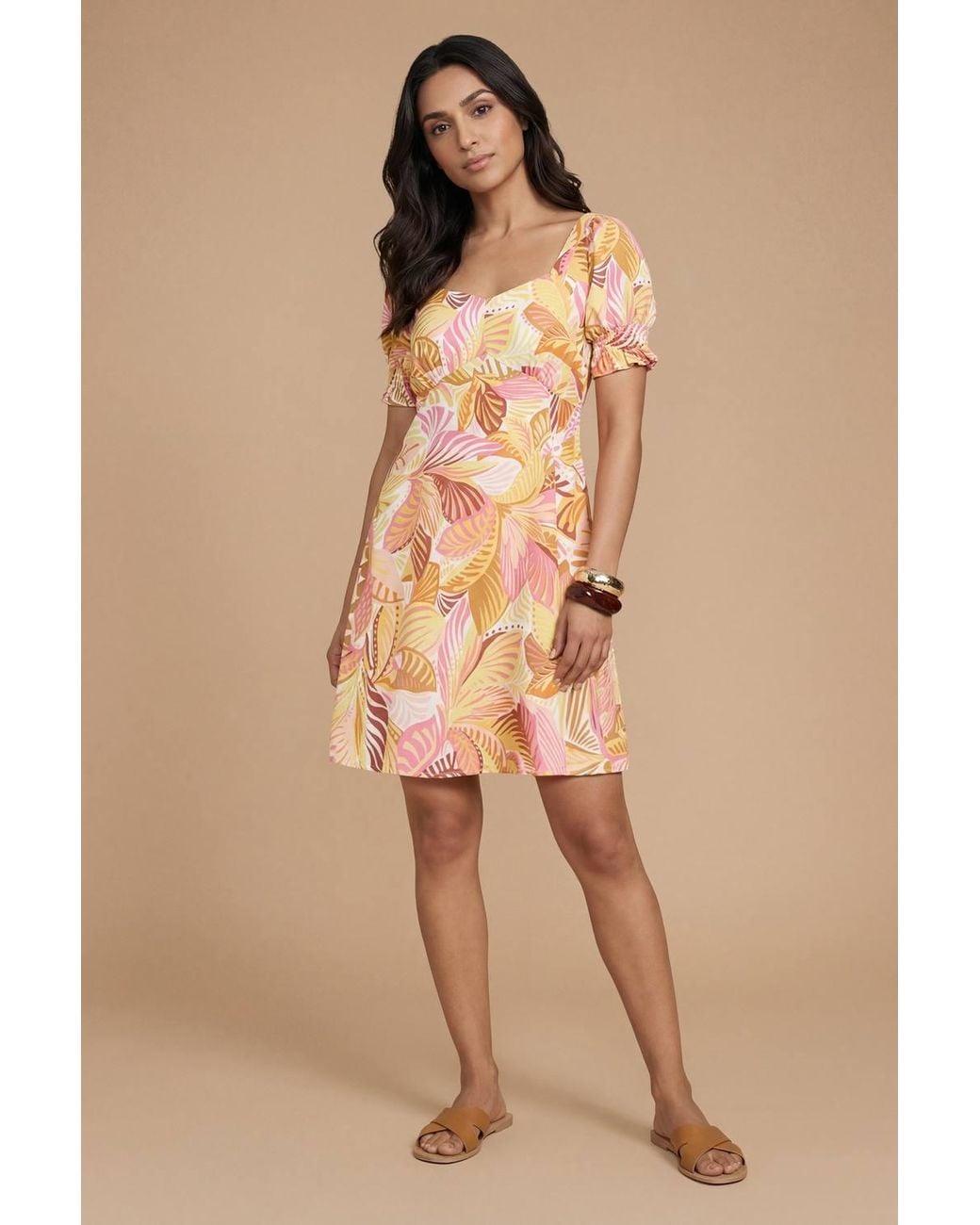 Dorothy Perkins Natural Petite Sweetheart Neck Puff Sleeve Printed Mini Dress
