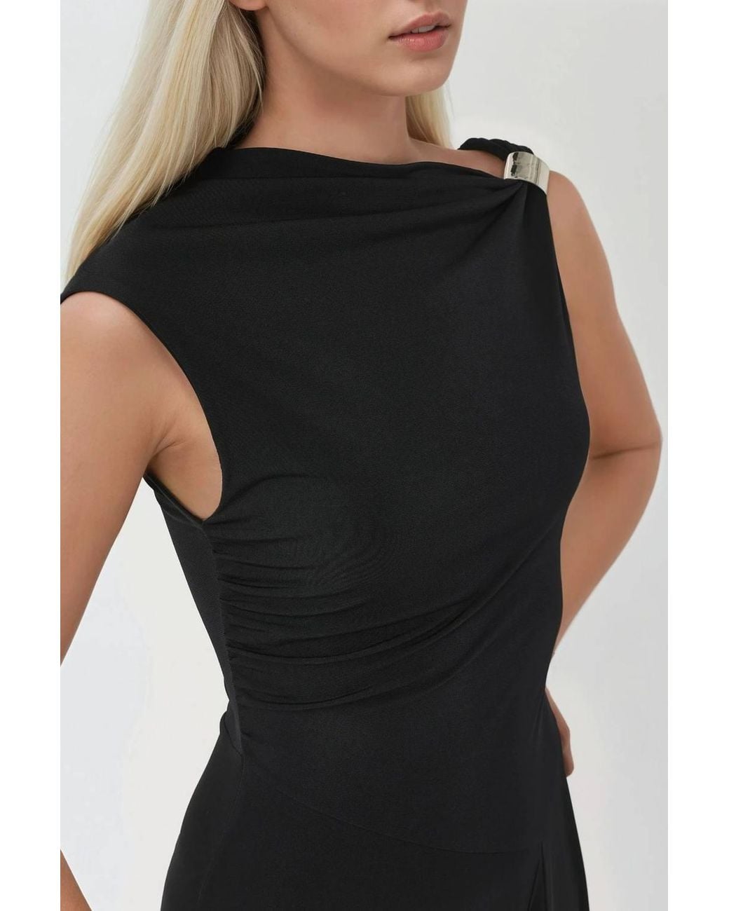 Busem Black Accessory Detailed Asymmetrical Midi Dress