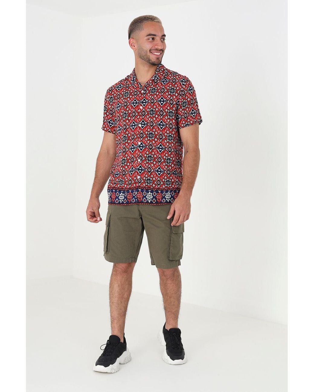 Brave Soul Red Revere Collar Print Shirt for men