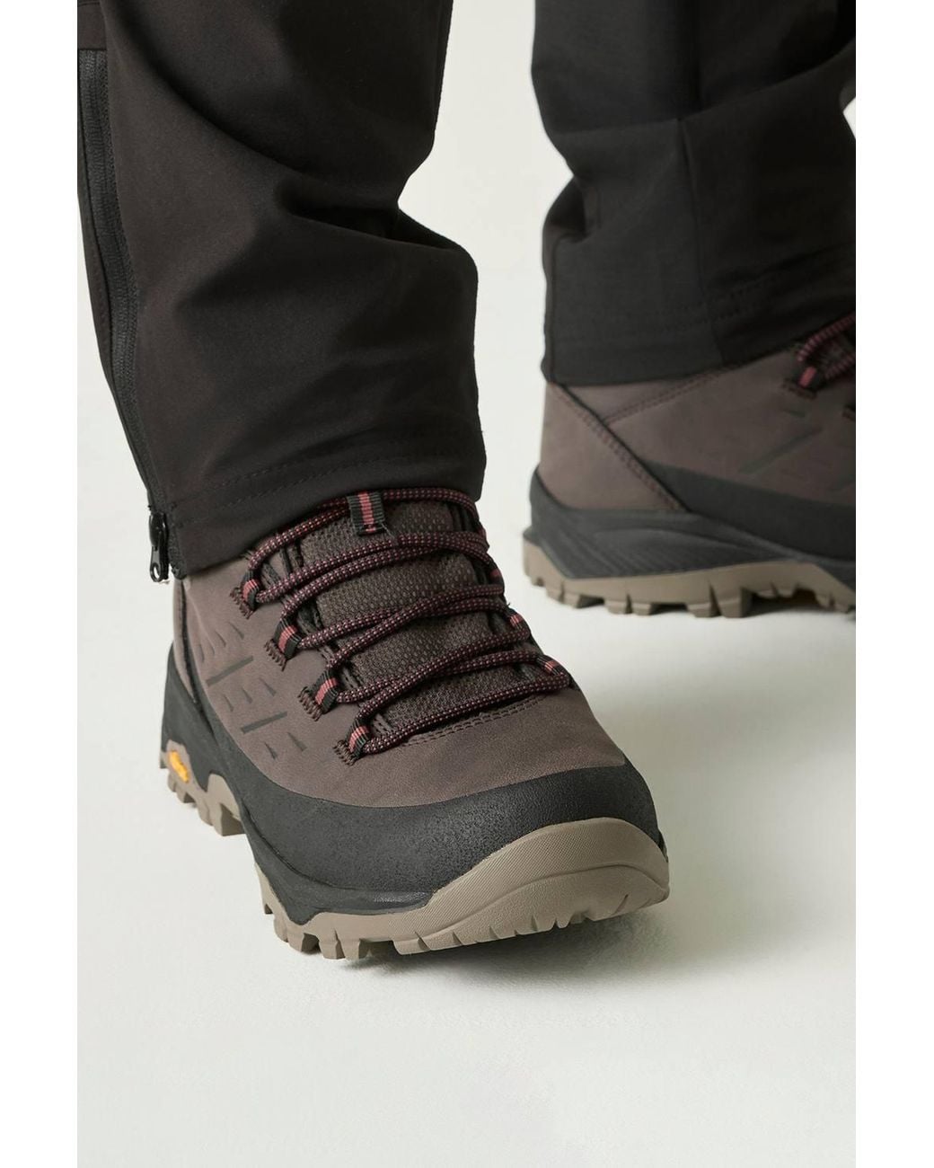 Regatta Black Blake Breathable Waterproof Walking Boots for men