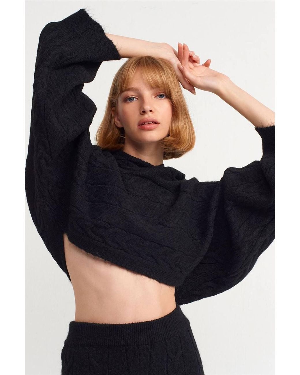 Dilvin Blue Oversized Cable Knit Crop Hooded Sweater