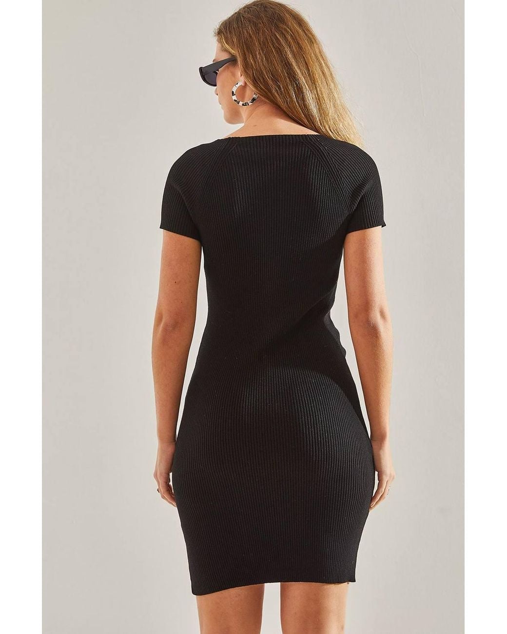 Bianco Lucci Black Slim Fit Crew Neck Midi Dress