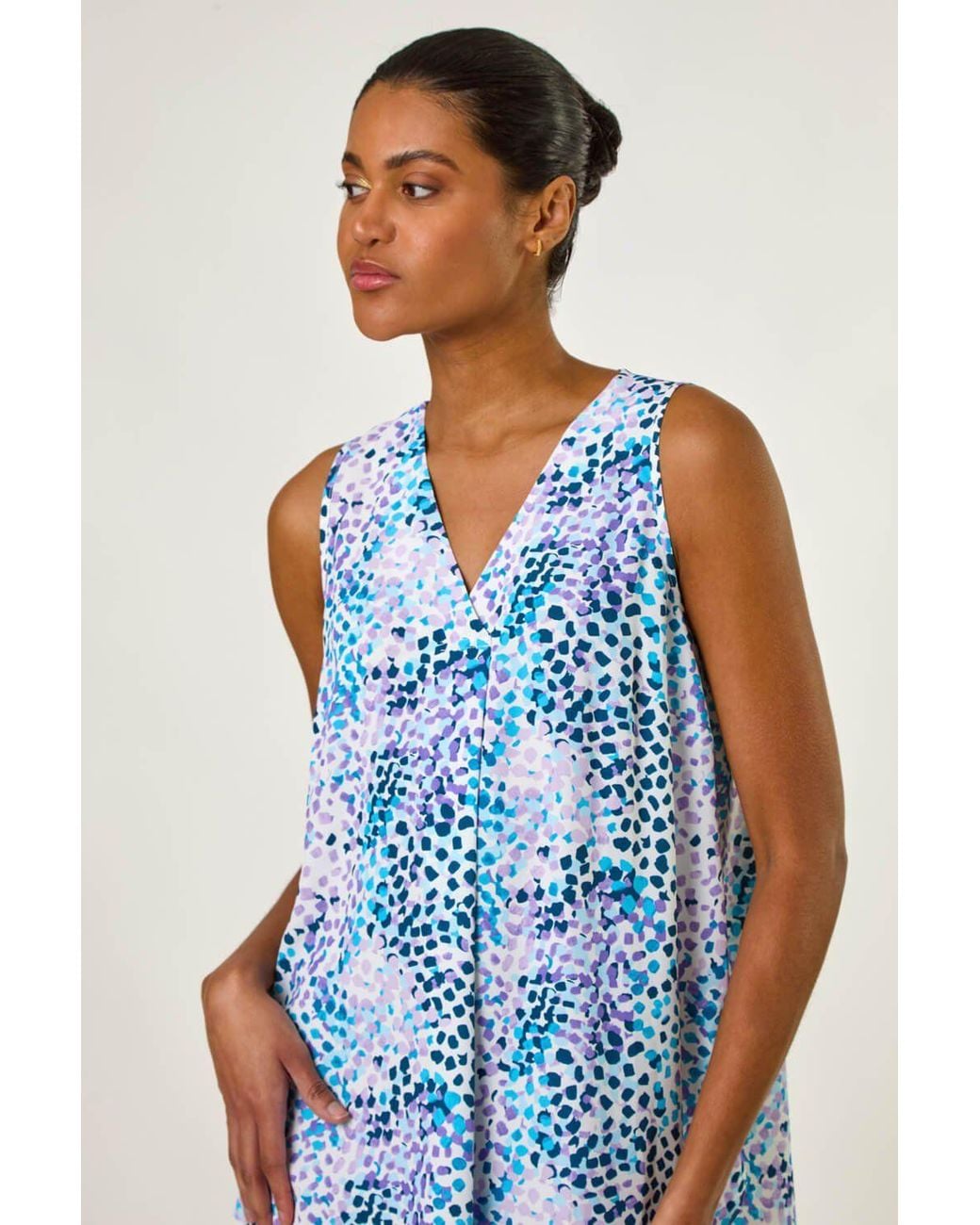 Roman Blue Abstract Print V-Neck Pleat Top