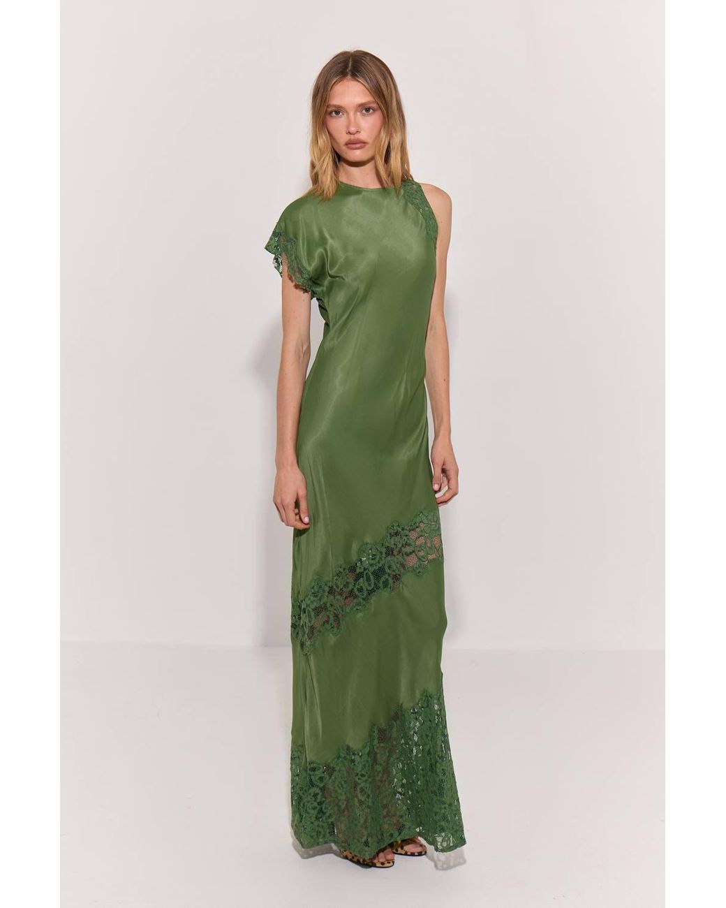Warehouse Green Petite Premium Asymmetric Neckline Lace Panelled Maxi