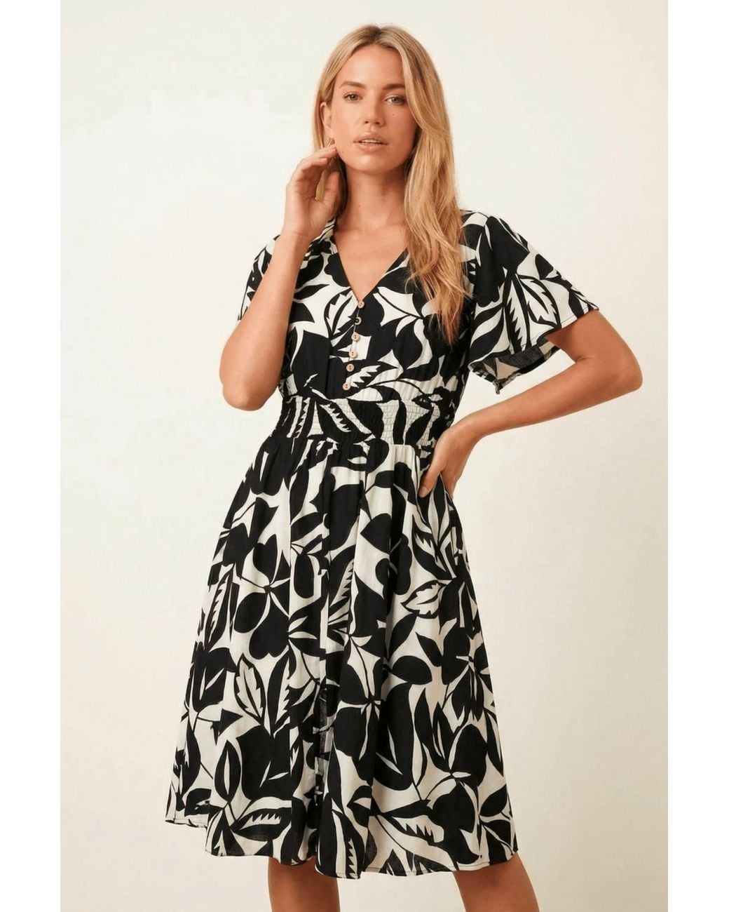 Style Cheat Black Mono Floral Midi Dress