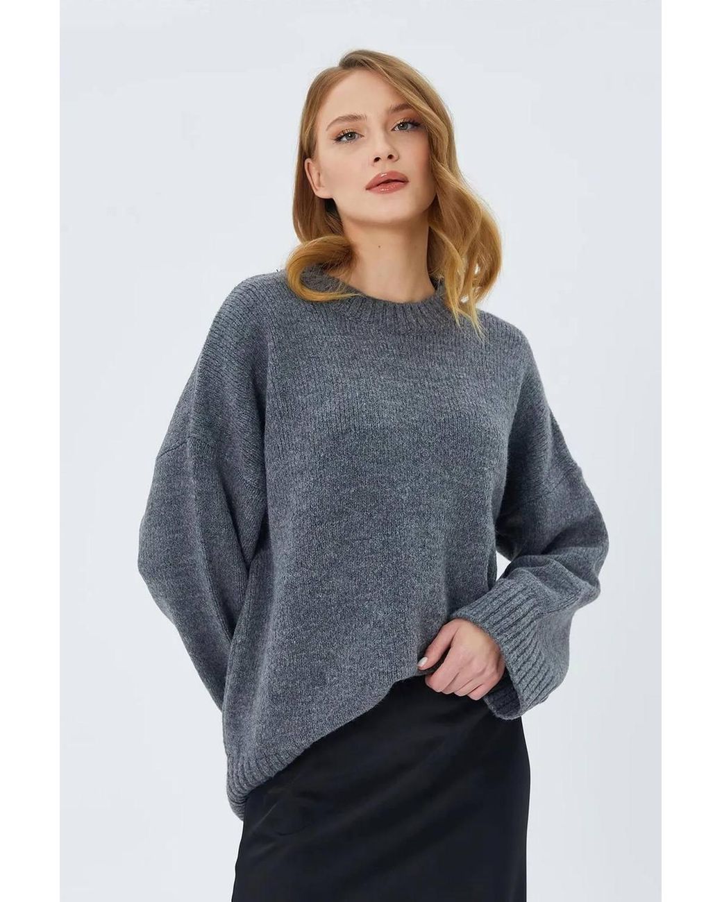 MixRay Blue Oversized Ribbed Knit Sweater With Crew Neck