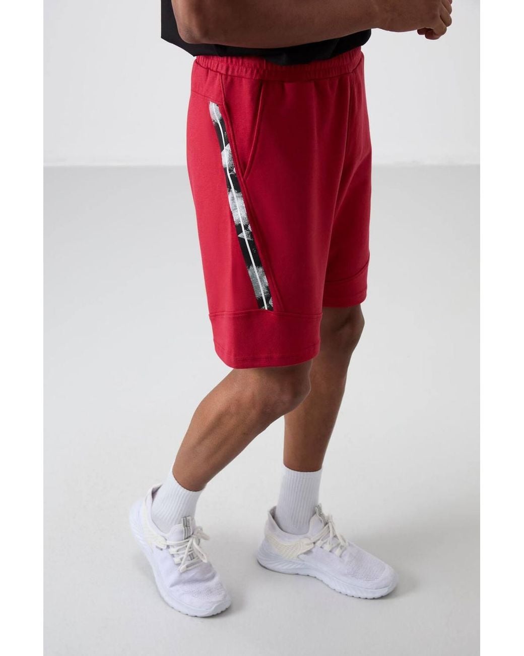 TOMMY LIFE Red Pull-On Sweat Shorts for men