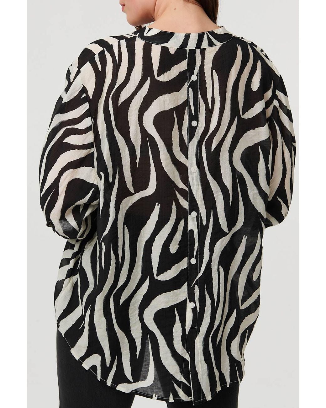 Izabel London Black Zebra Print 3/4 Sleeve Collarless Shirt
