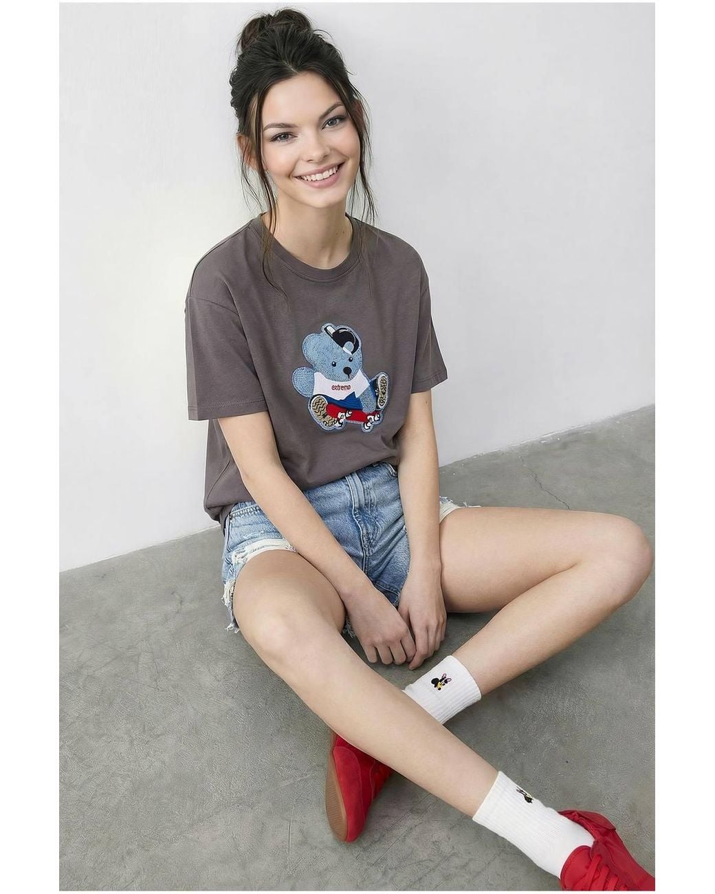 Bianco Lucci Blue Embroidered Crew Neck T-Shirt