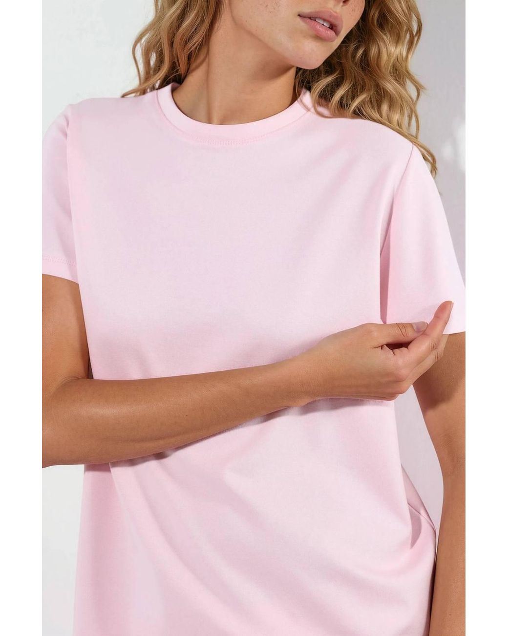 Busem White Plain Crew Neck T-Shirt
