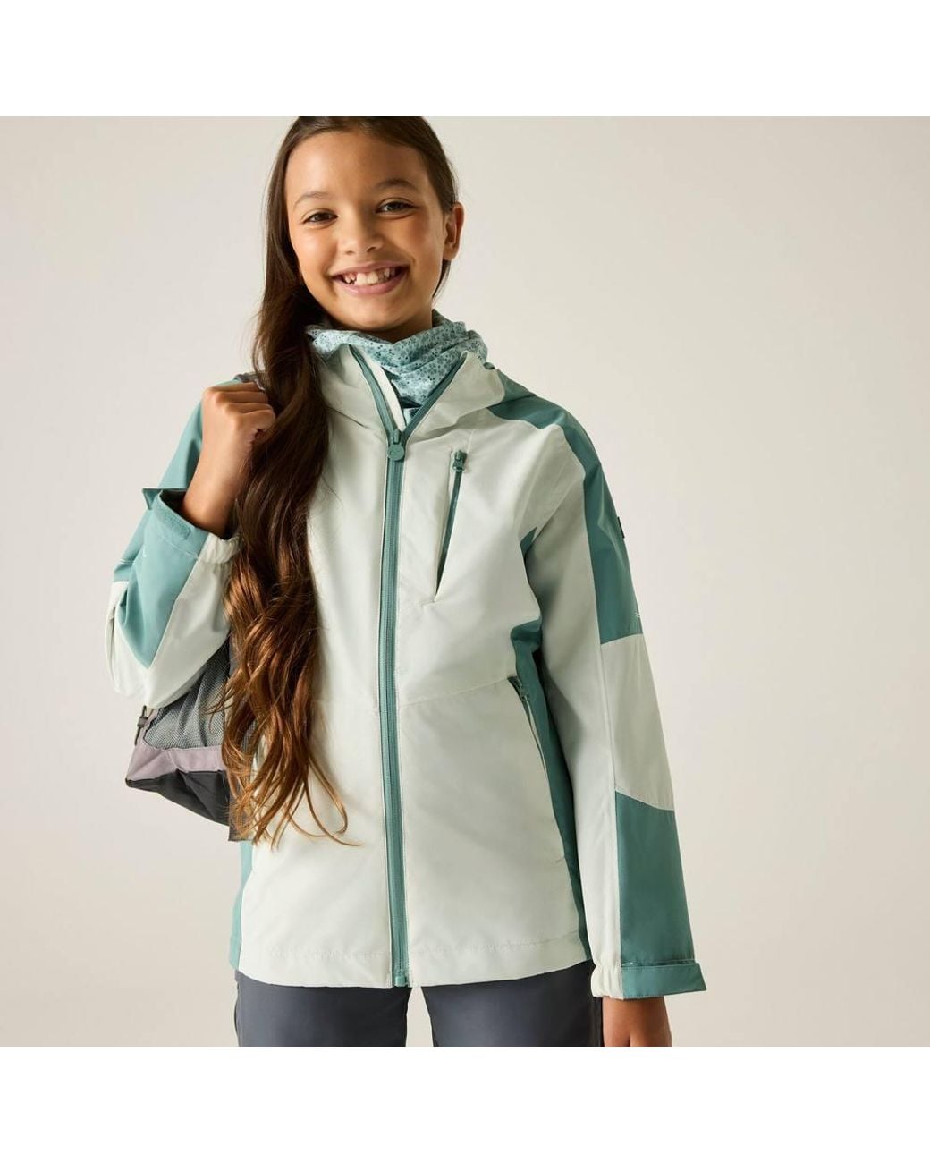 Regatta Green Calderdale Iii Hooded Waterproof Jacket