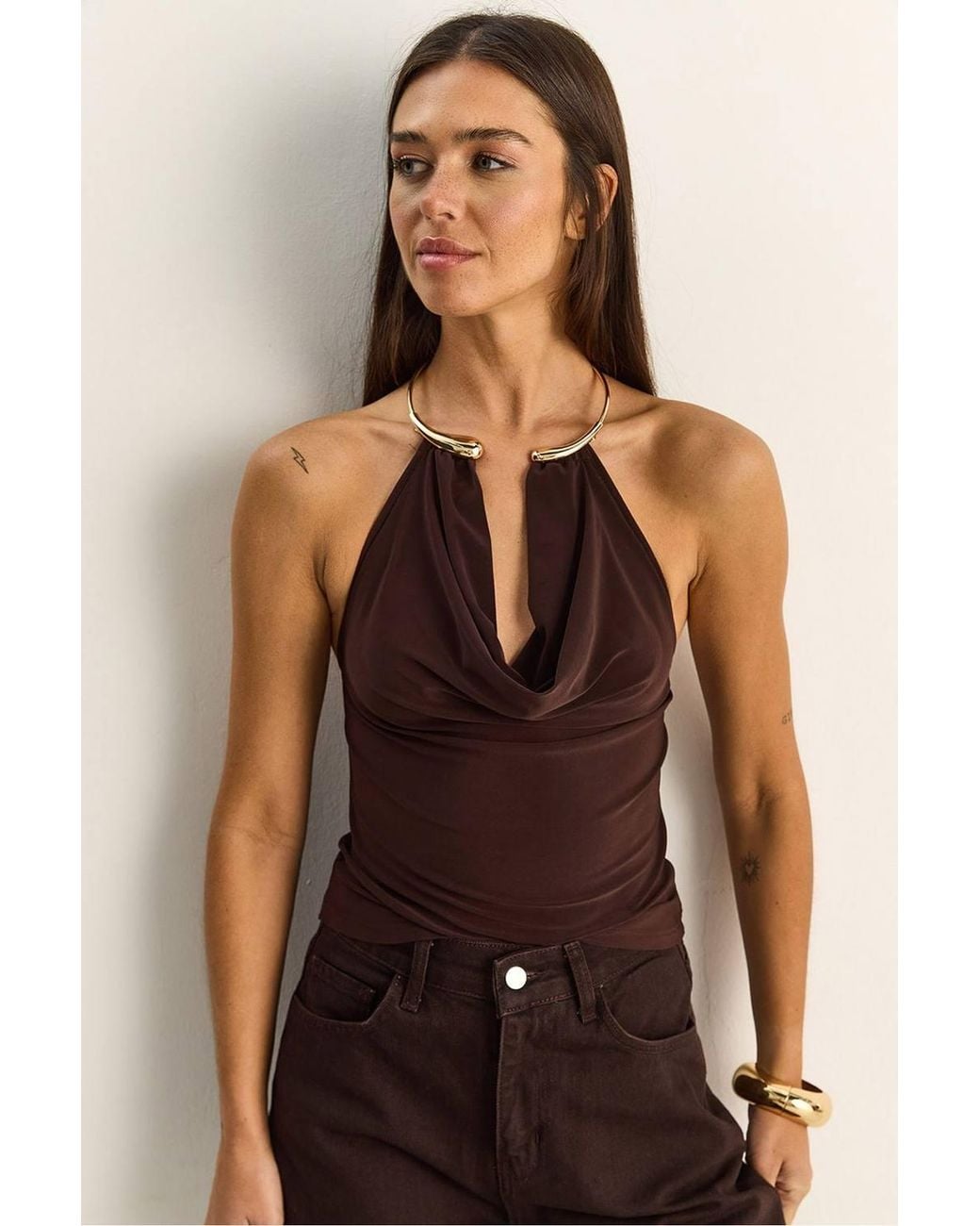 Bianco Lucci Brown Halter Collar Blouse With Stone Accessory