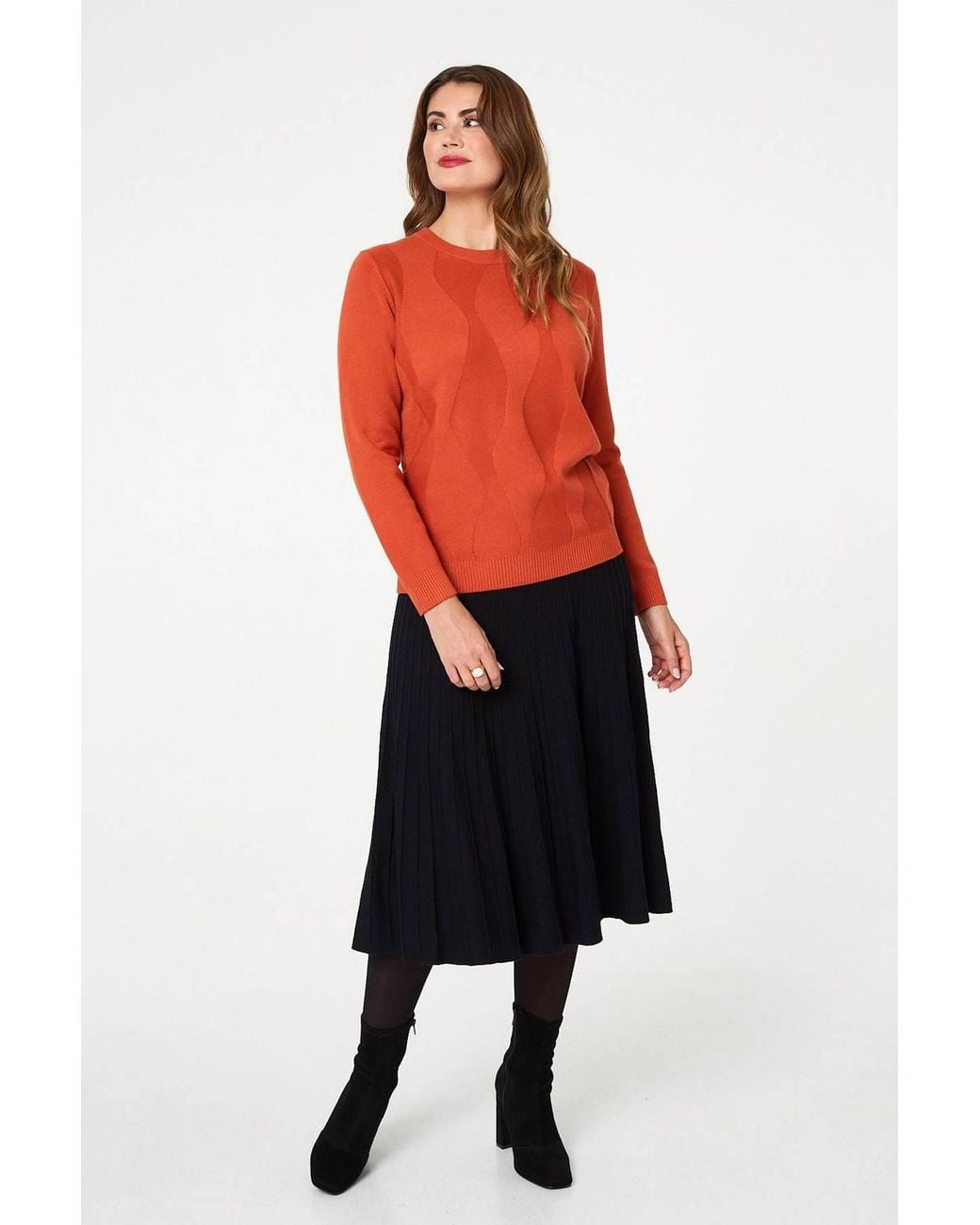 Izabel London Textured Long Sleeve Slim Knit Jumper