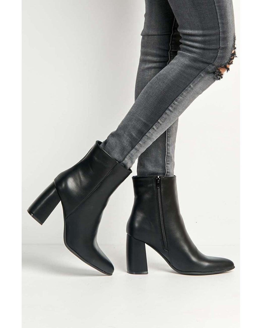 Miss Diva Black Billie Pointed Toe Block Heel Ankle Boots