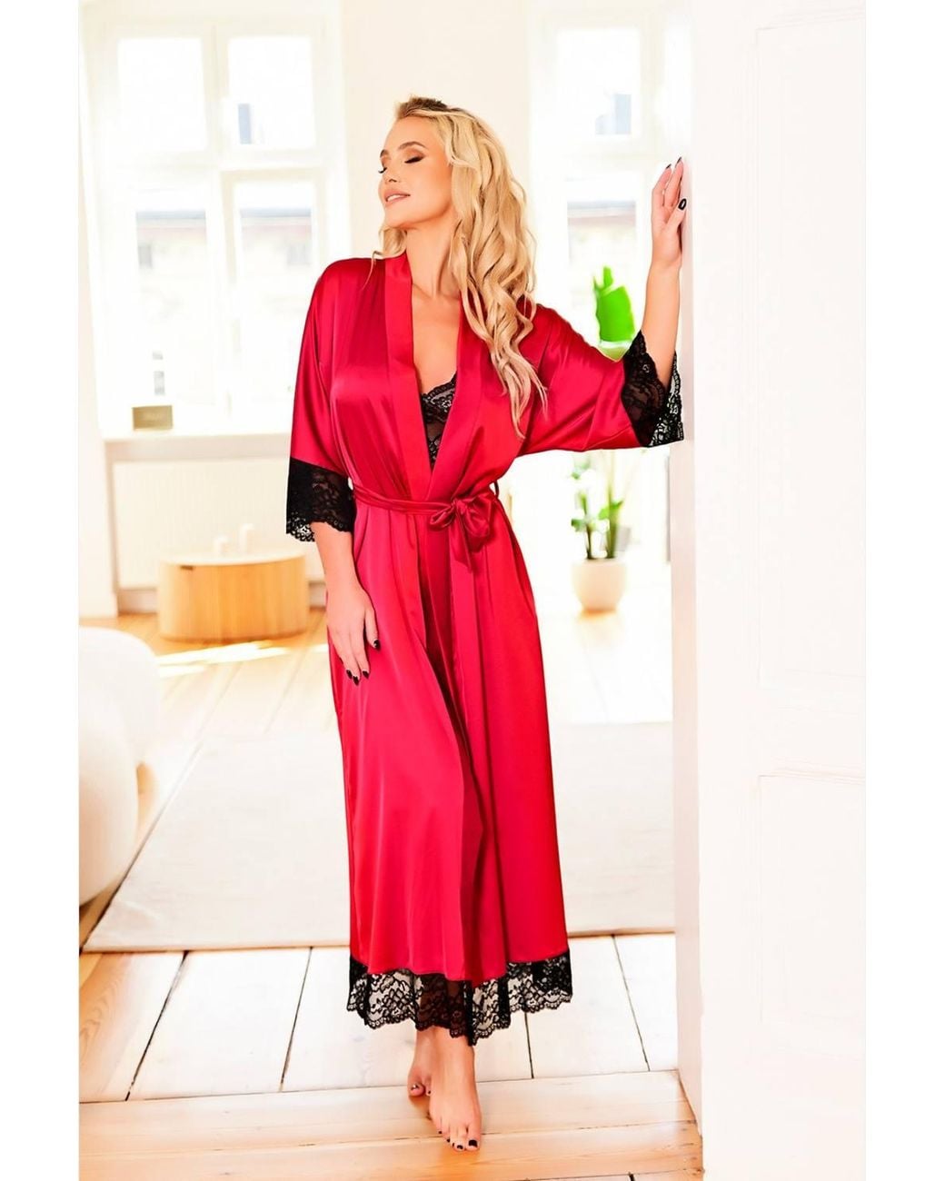 KDMD Red Sumatra Satin Lace Inflatable Gown Robe
