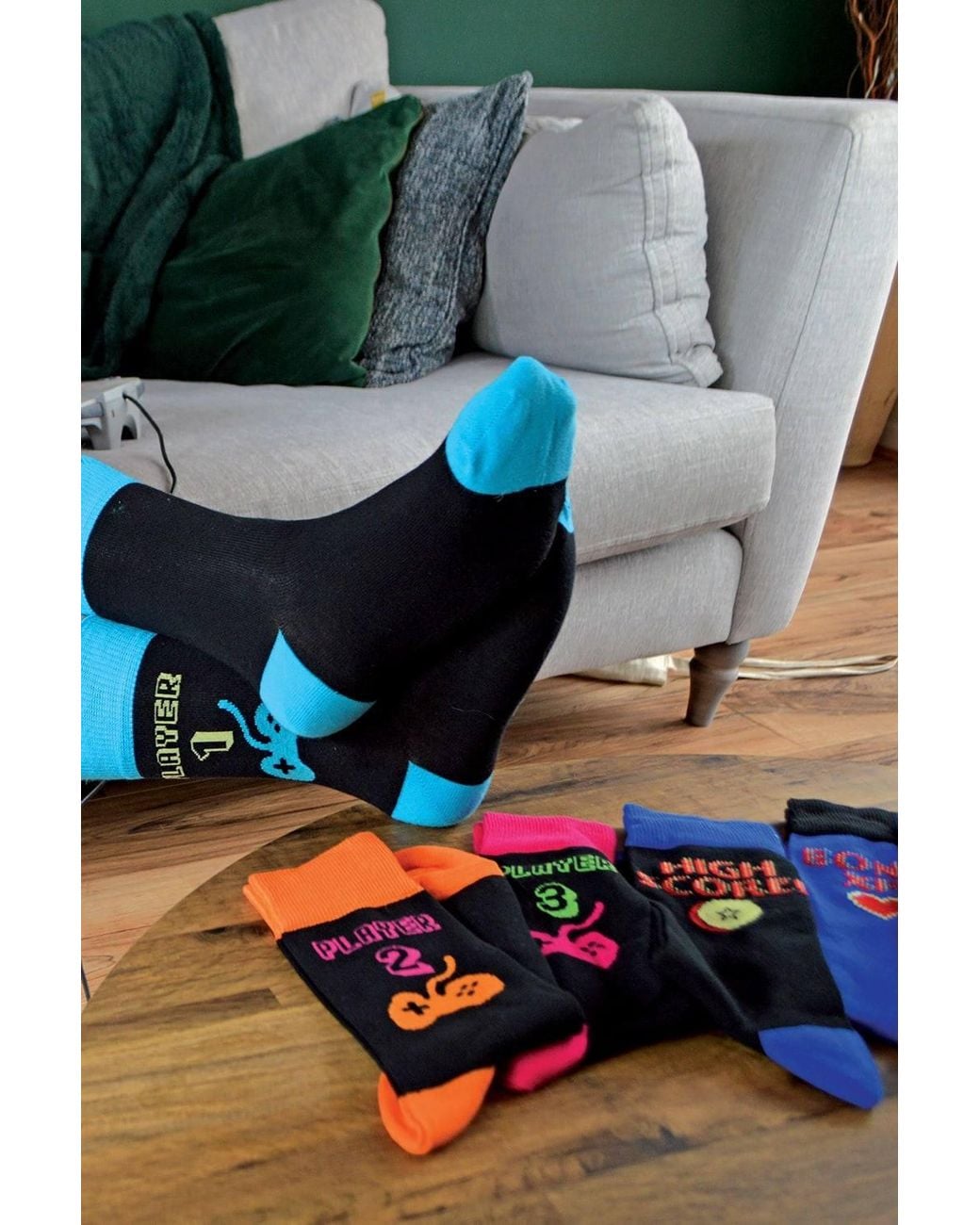 Sock Snob Blue 9 Pairs Retro Gaming Socks Cotton Rich Arcade Gamer Novelty Gift for men