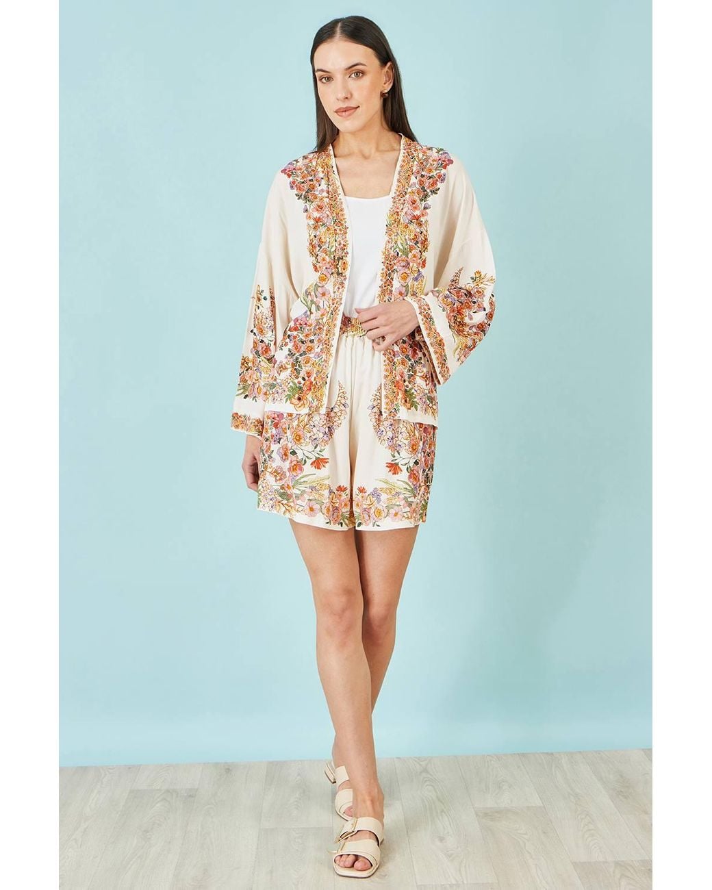 Yumi' Blue Viscose Floral Border Kimono With Tie Belt