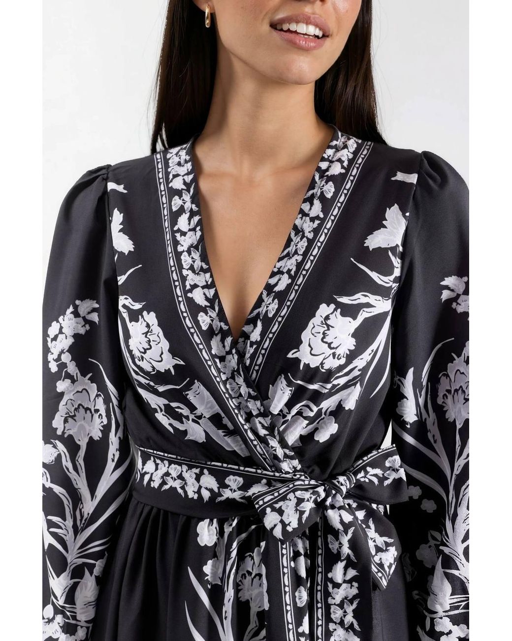 Msn-Collection Blue Floral Maxi Dress With V-Neck & Tie Detail