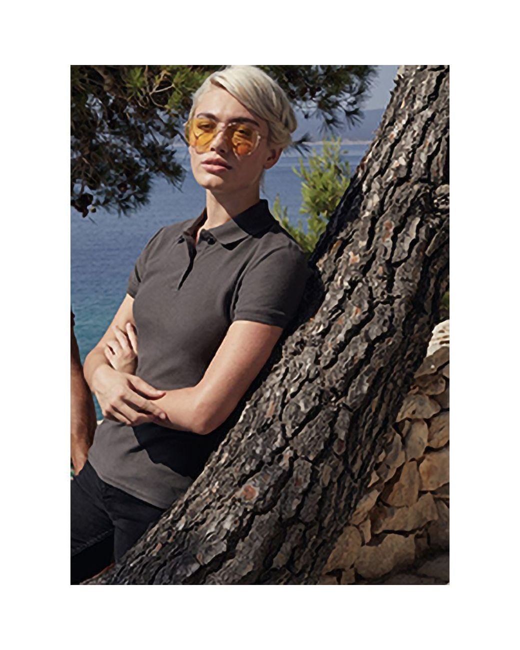 Fruit Of The Loom Black Premium Fitted Short-Sleeved Polo Shirt