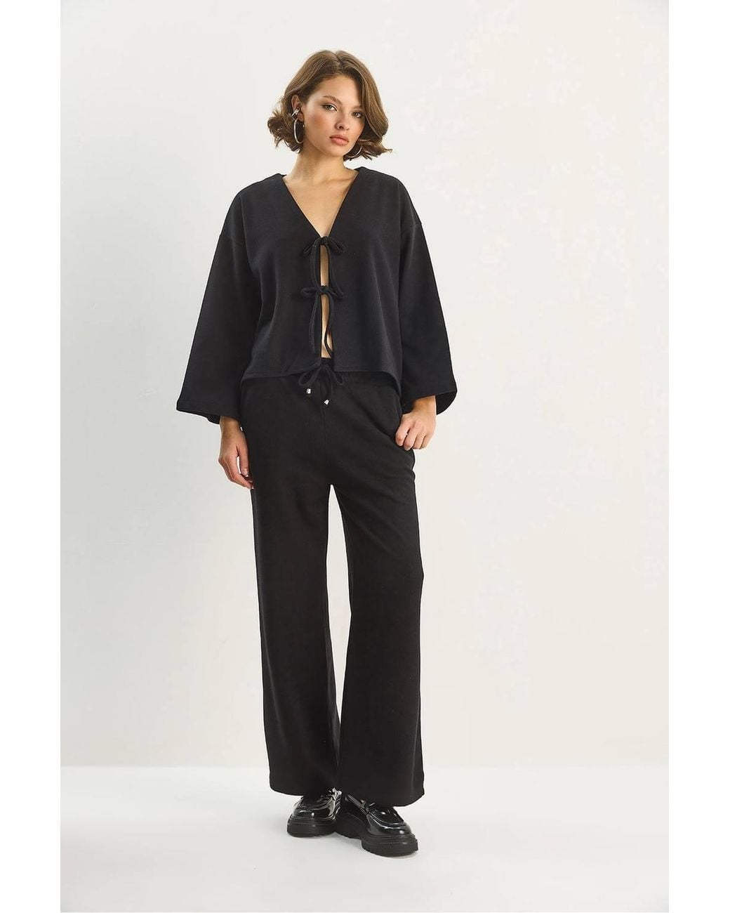 Bianco Lucci Black V-Neck Knitted Cardigan & Wide Leg Pants Set