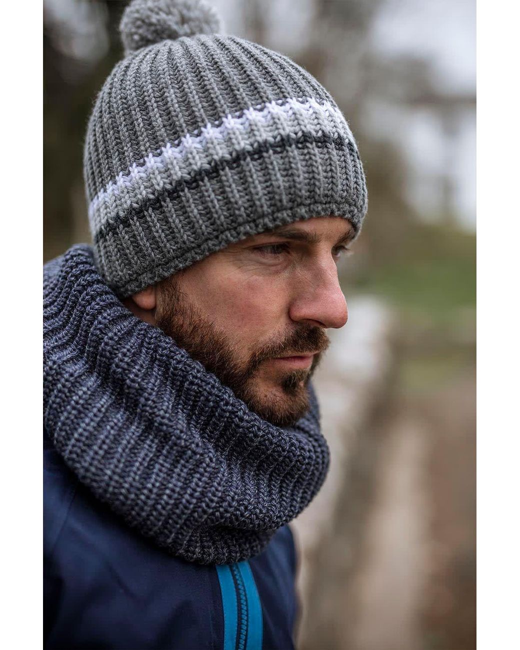 Heat Holders Black Winter Warm Fleece Lined Chunky Knit Thermal Neck Warmer for men