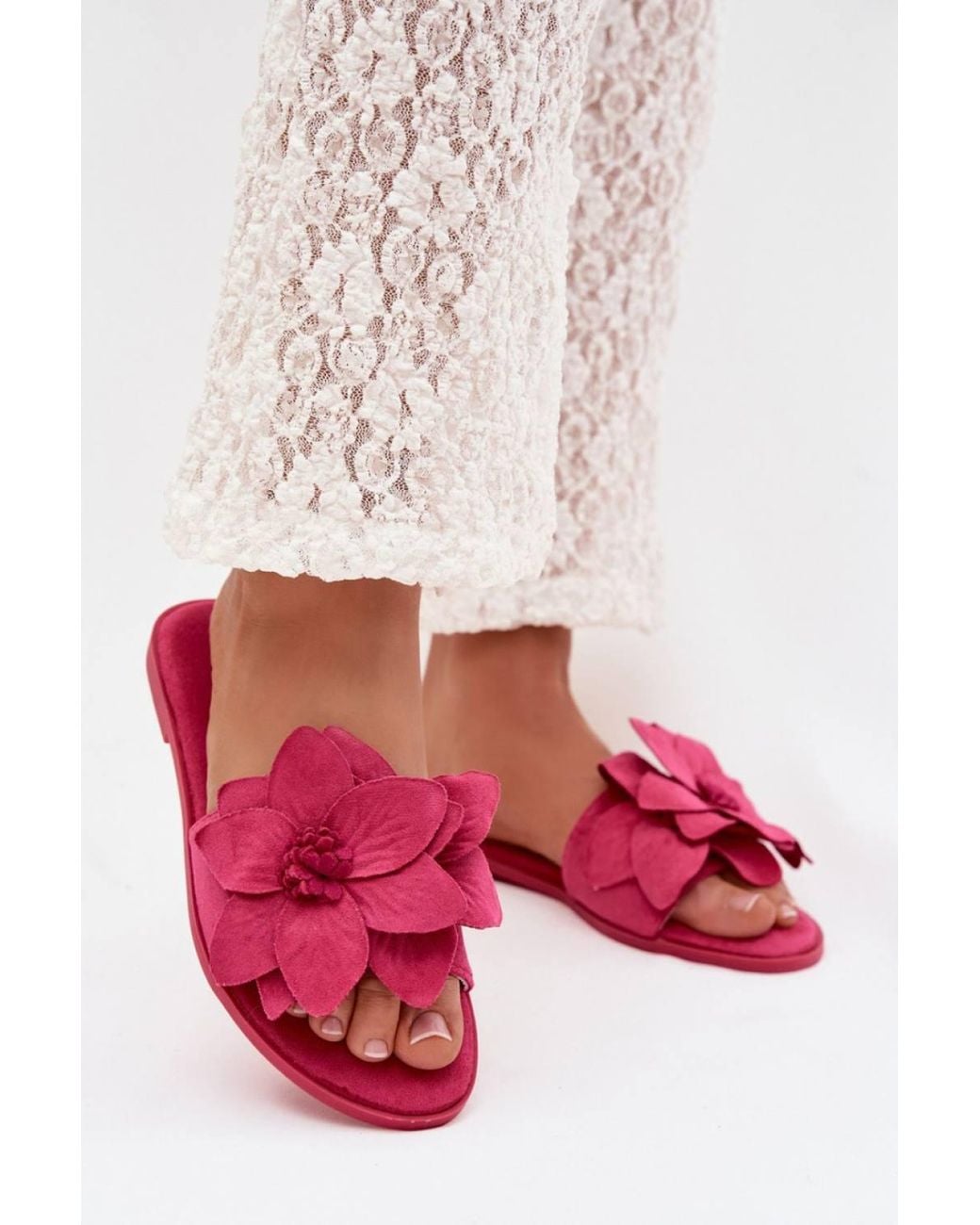 Love Lace Red Suede Flower Strap Flat Flip Flops For Summer Comfort Everyday
