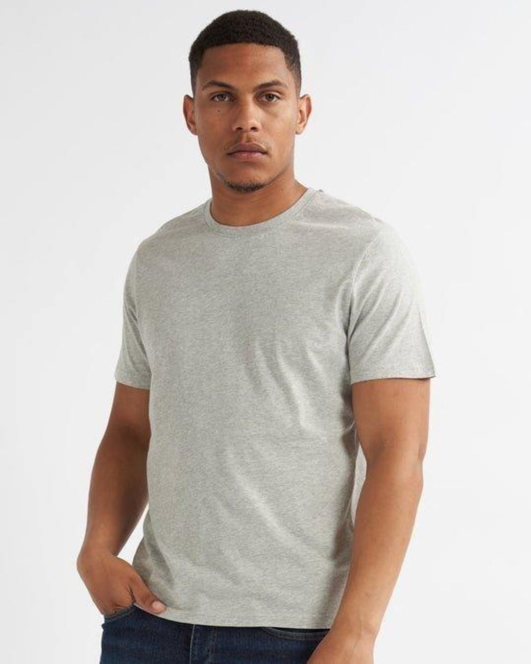 Alse Studio White 100% Premium Cotton Crewneck Basic T-Shirt for men