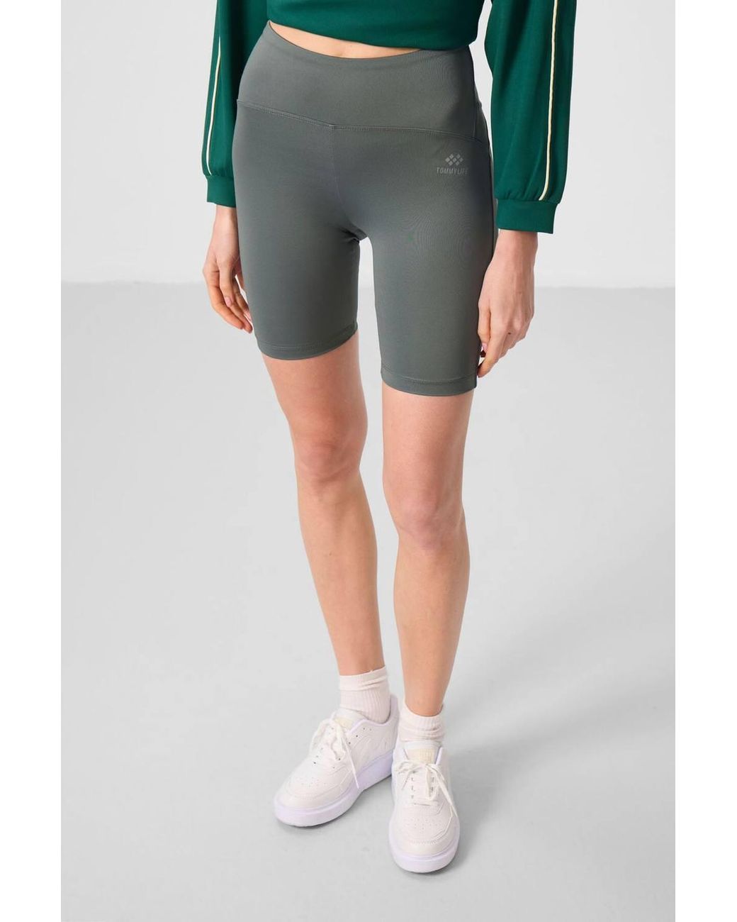 TOMMY LIFE Green Short High-Waist Sports Leggings