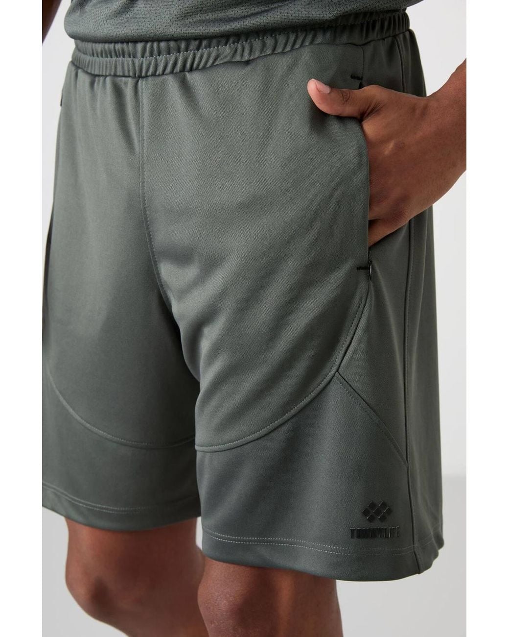 TOMMY LIFE Gray Solid Knit Sweat Shorts for men