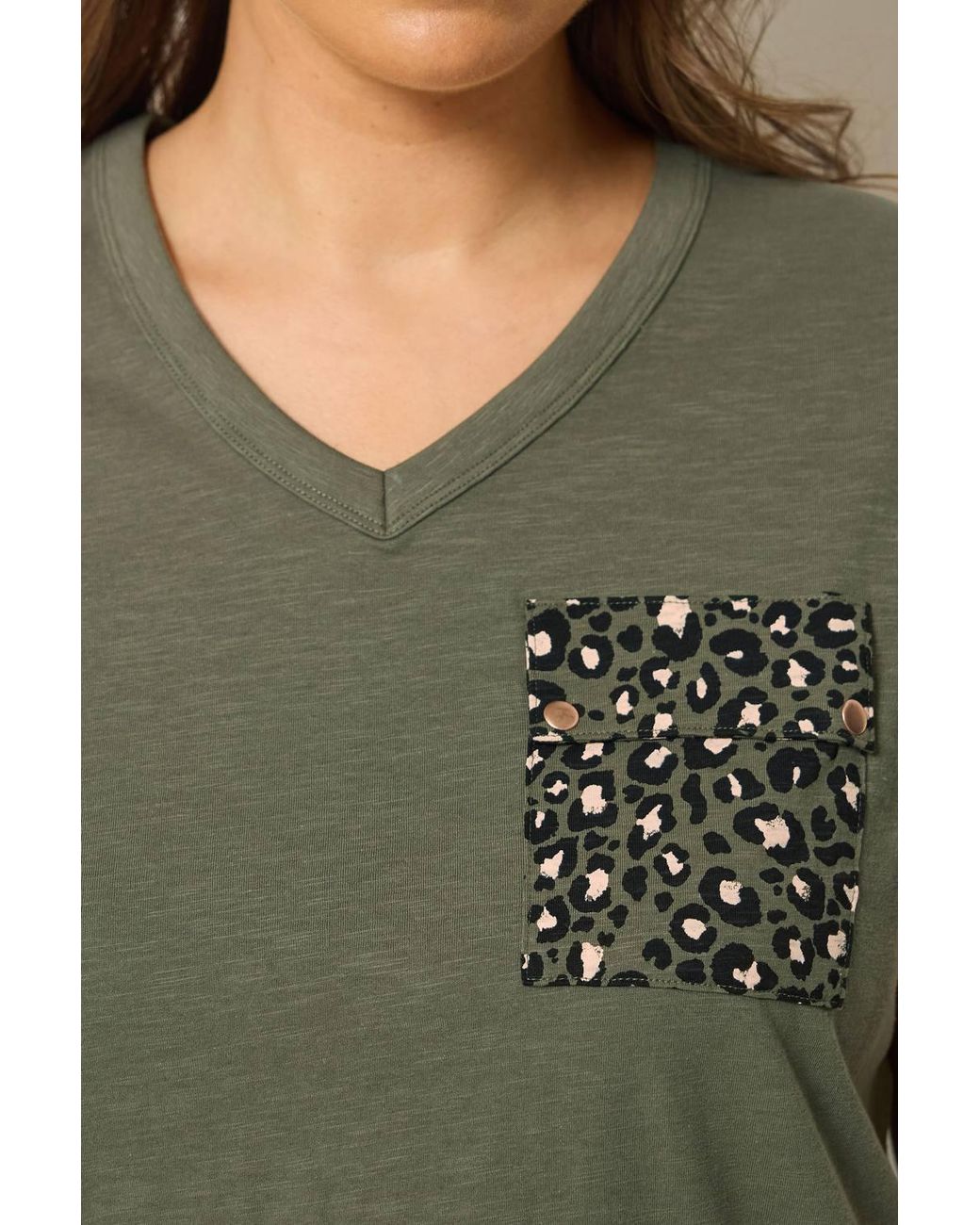 Yours Green Animal Stud Pocket T-Shirt