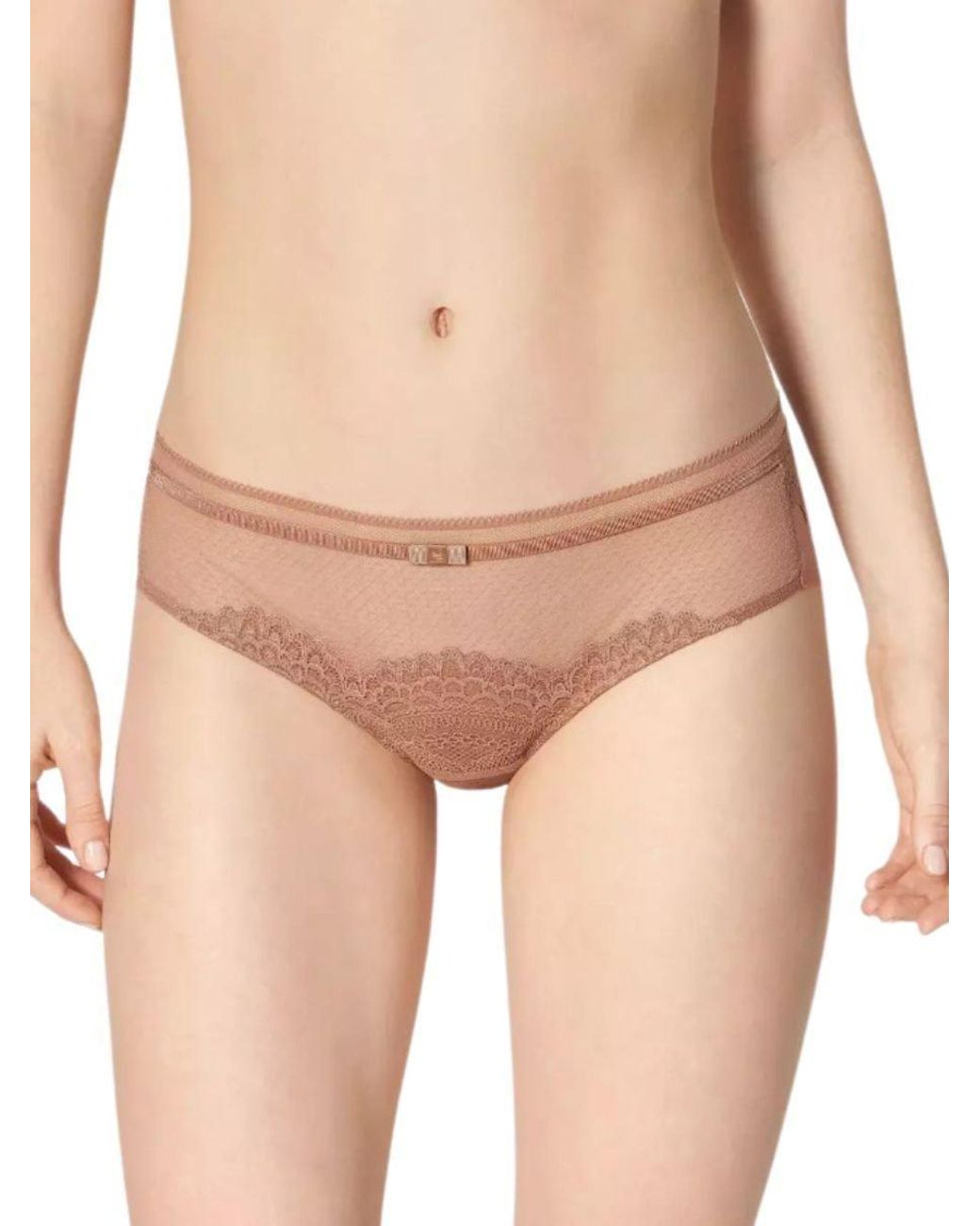 Triumph Natural Darling Spotlight Brazilian