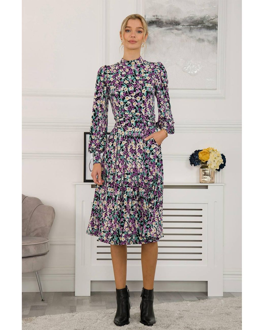 Jolie Moi Gray Kathryn Long Sleeve Midi Dress