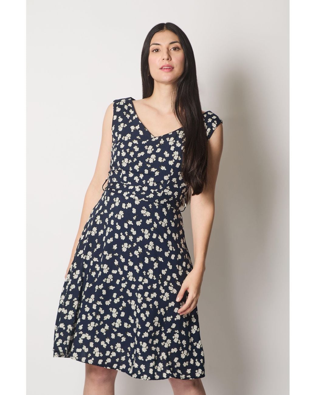 Solo Blue Floral Print V-Neck Fit & Flare Dress