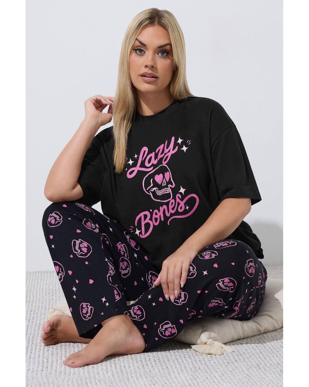 Yours Black 'Lazy Bones' Skull Pyjama Set