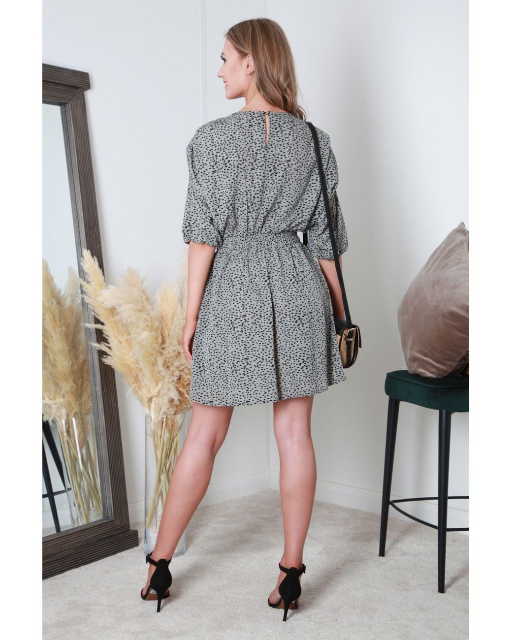 Double Second Gray Animal Print Relaxed Shoulder Dress