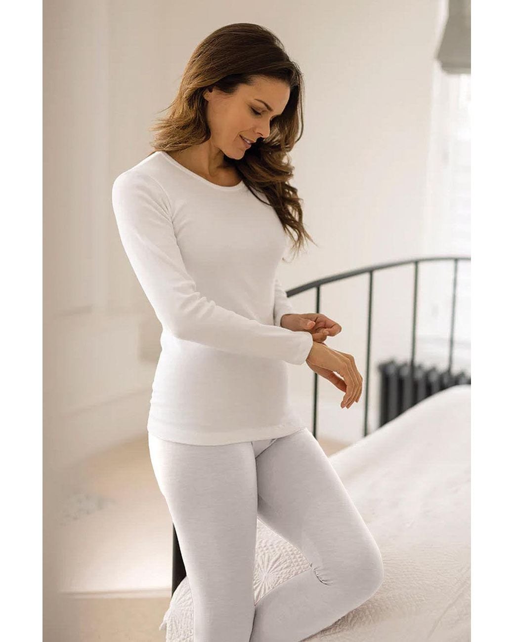 Heat Holders White Cosy Thermal Underwear Set: Long Sleeve Top & Long Leggings