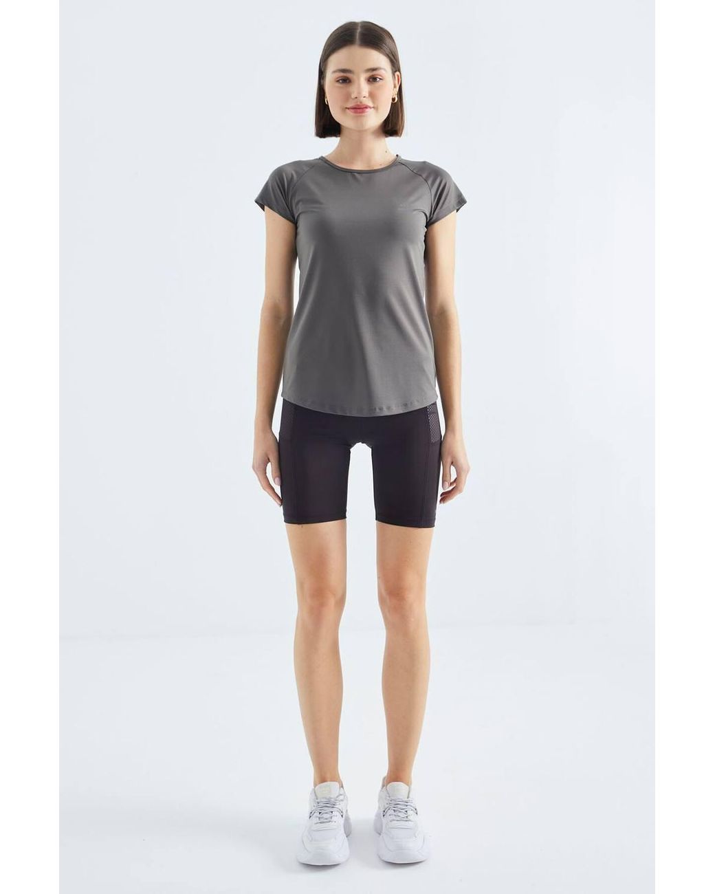 TOMMY LIFE Black Short-Sleeve Crew Neck T-Shirt