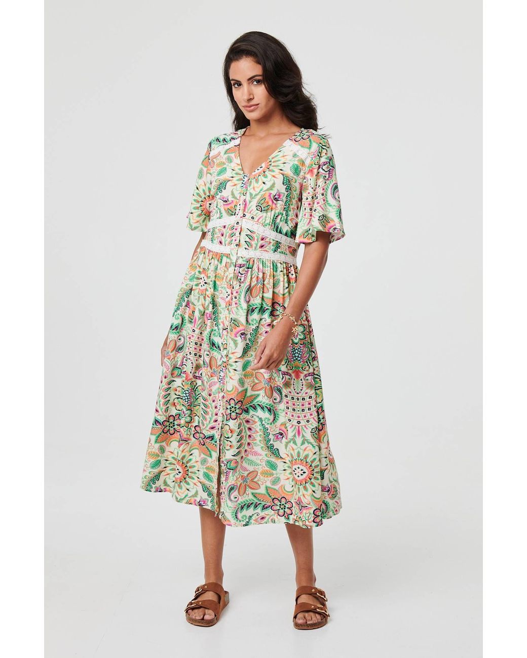Izabel London Green Printed 1/2 Flared Sleeve Midi Dress