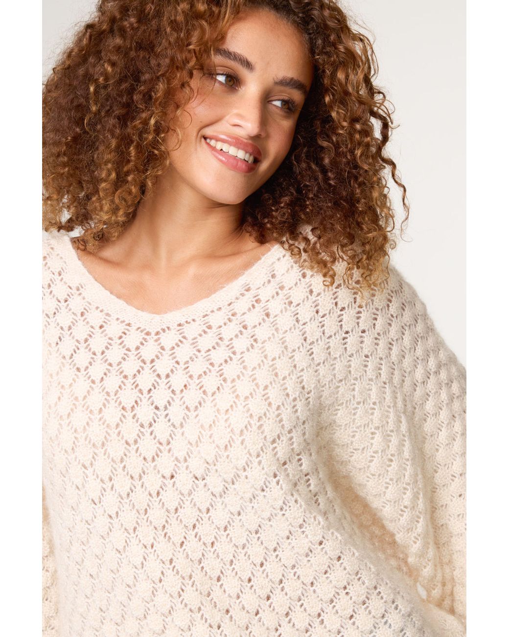 Blue Vanilla White Three Quarter Sleeve Round Neck Jumper
