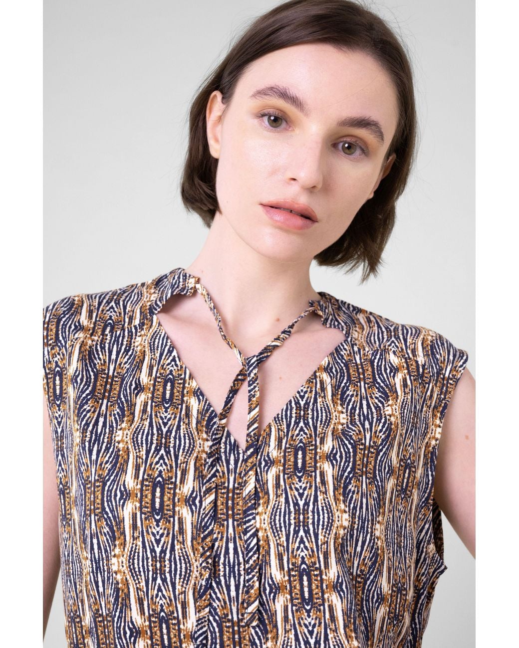 Enorsia Gray Tie Neck Tops